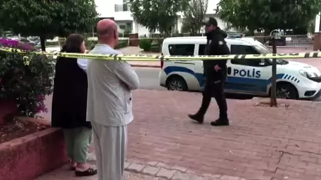 Aynı aileden dört kişi evlerinde ölü bulundu (2) Aynı aileden dört kişi evlerinde ölü bulundu (2)