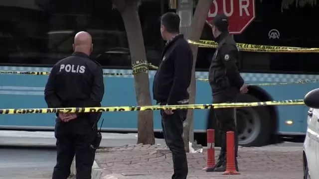 Aynı aileden dört kişi evlerinde ölü bulundu (3) Aynı aileden dört kişi evlerinde ölü bulundu (3)