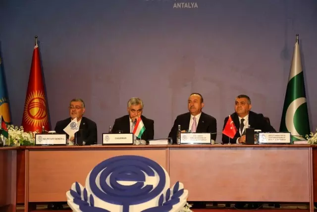 Bakan Çavuşoğlu EİT Dönem Başkanı seçildi Bakan Çavuşoğlu EİT Dönem Başkanı seçildi