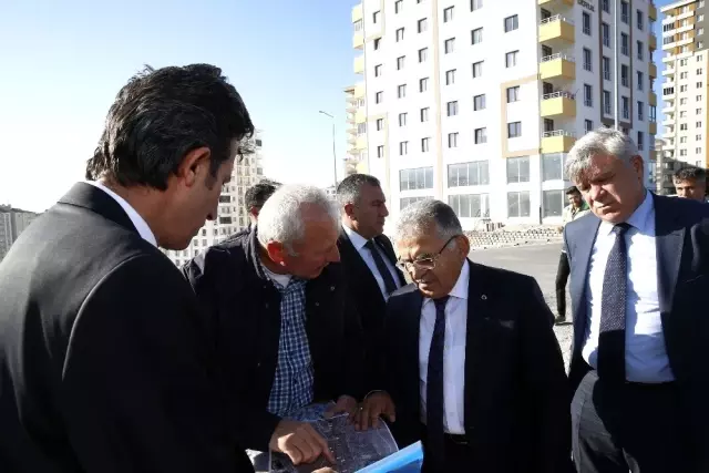 Başkan Büyükkılıç, yol ve kavşak yapım çalışmalarıyla ilgili incelemelerde bulundu