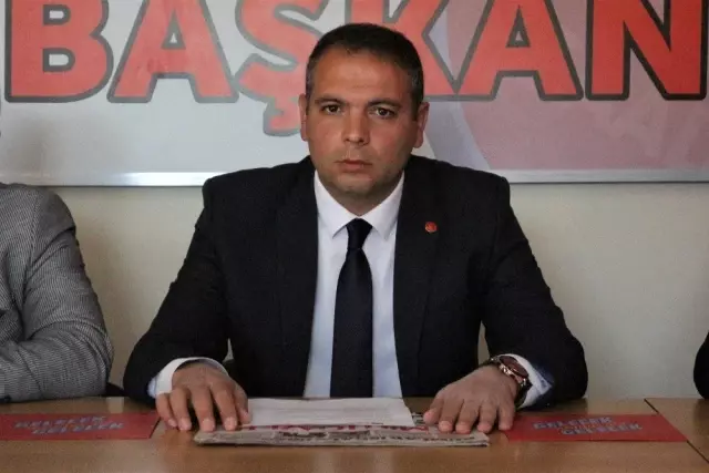 Başkan İlhan, 'Kent Meydanı' projesini sordu Başkan İlhan, 'Kent Meydanı' projesini sordu