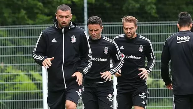Beşiktaş'tan Burak, Caner ve Gökhan'a şartlı teklif Beşiktaş'tan Burak, Caner ve Gökhan'a şartlı teklif