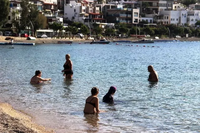 Bodrum'da Kasım ayında deniz keyfi Bodrum'da Kasım ayında deniz keyfi