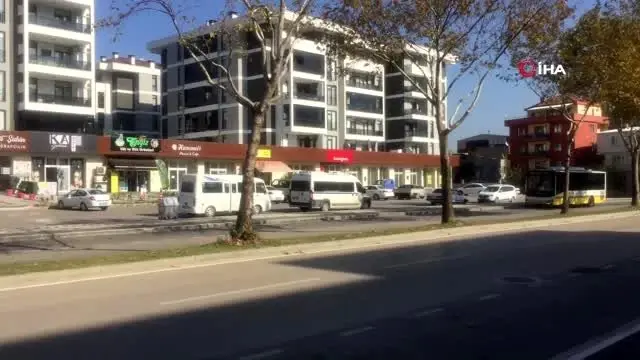 Bursa'da servis skandalı... Serviste unutulan 4 yaşındaki çocuğu sokakta ağlarken buldular