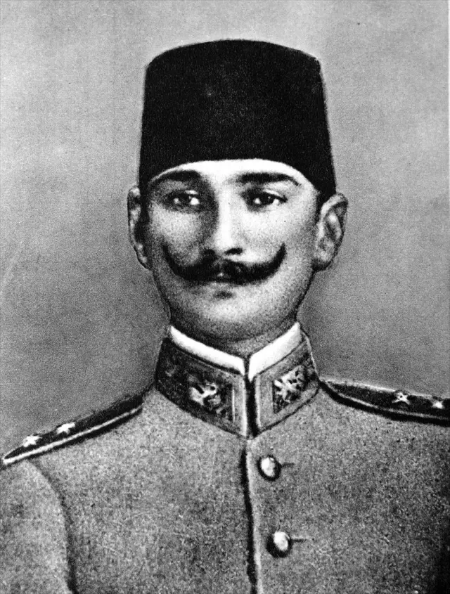 Büyük Önder Atatürk 81 yıldır özlemle anılıyor Büyük Önder Atatürk 81 yıldır özlemle anılıyor