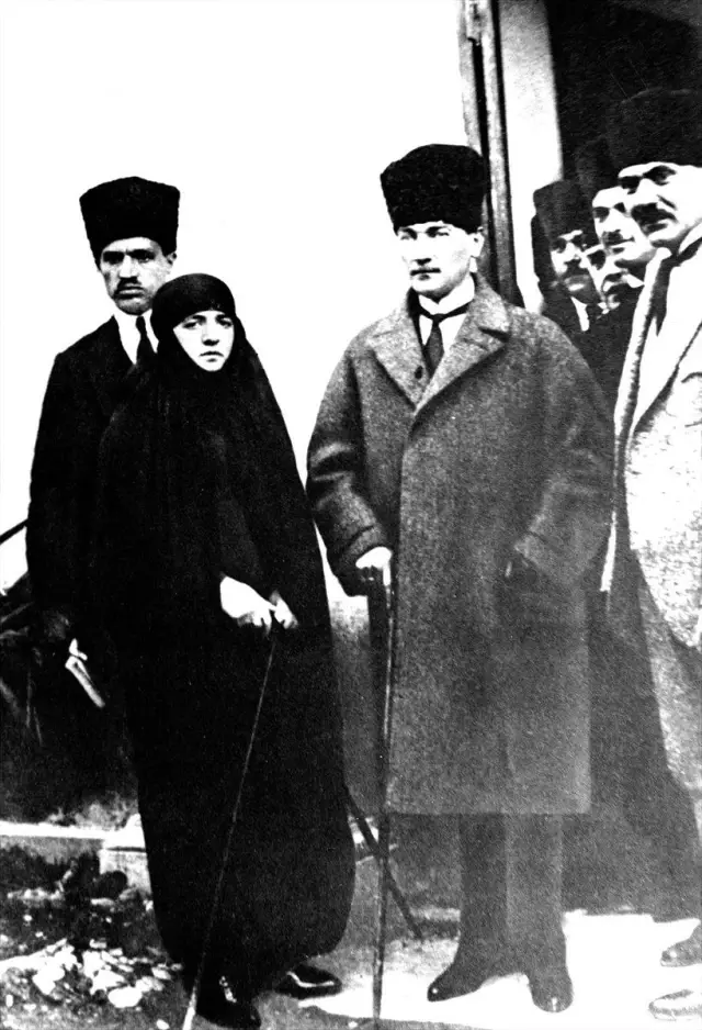 Büyük Önder Atatürk 81 yıldır özlemle anılıyor Büyük Önder Atatürk 81 yıldır özlemle anılıyor