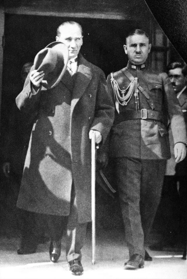 Büyük Önder Atatürk 81 yıldır özlemle anılıyor Büyük Önder Atatürk 81 yıldır özlemle anılıyor