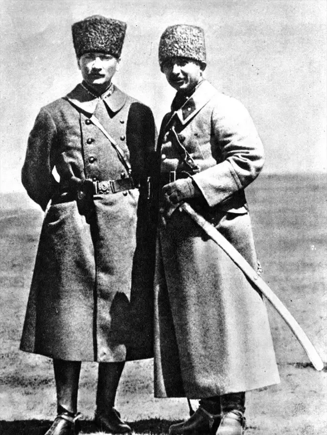 Büyük Önder Atatürk 81 yıldır özlemle anılıyor Büyük Önder Atatürk 81 yıldır özlemle anılıyor