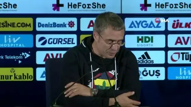 Ersun Yanal: 'Oynanan oyundan memnun değilim' Ersun Yanal: 'Oynanan oyundan memnun değilim'