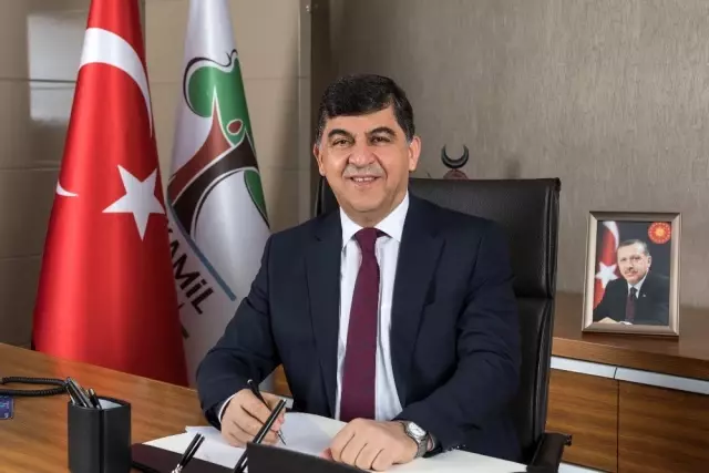 Fadıloğlu'dan fidan dikimi daveti Fadıloğlu'dan fidan dikimi daveti