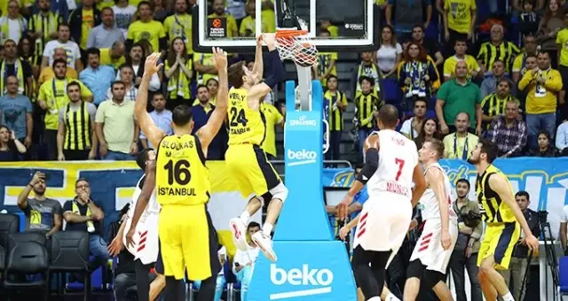 Fenerbahçe Beko, Bayern Münih'i 90-82 yendi! Fenerbahçe Beko, Bayern Münih'i 90-82 yendi!