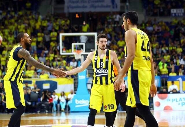 Fenerbahçe Beko, Bayern Münih'i 90-82 yendi!