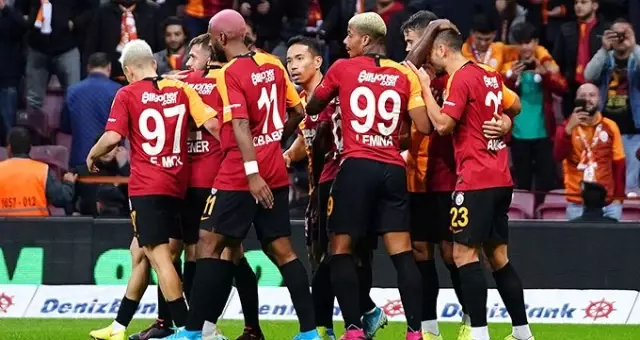 Galatasaray'dan 10 Kasım için özel forma