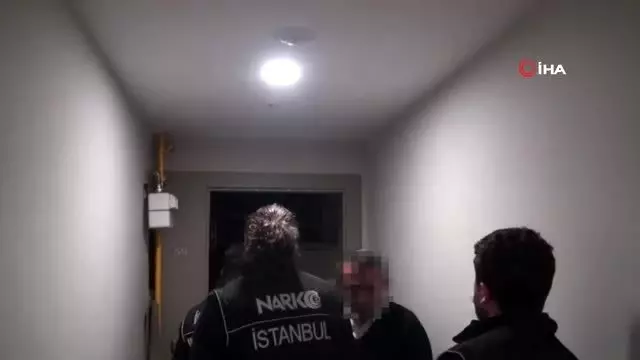 İstanbul'da uyuşturucu operasyonları: 510 kilonun üzerinde madde ele geçirildi İstanbul'da uyuşturucu operasyonları: 510 kilonun üzerinde madde ele geçirildi