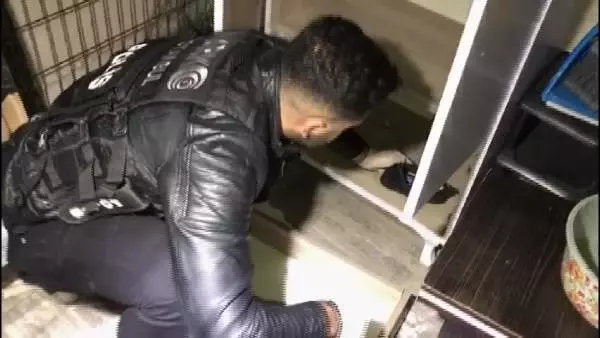 İstanbul'da uyuşturucu operasyonu: Çok sayıda gözaltı var (1) İstanbul'da uyuşturucu operasyonu: Çok sayıda gözaltı var (1)