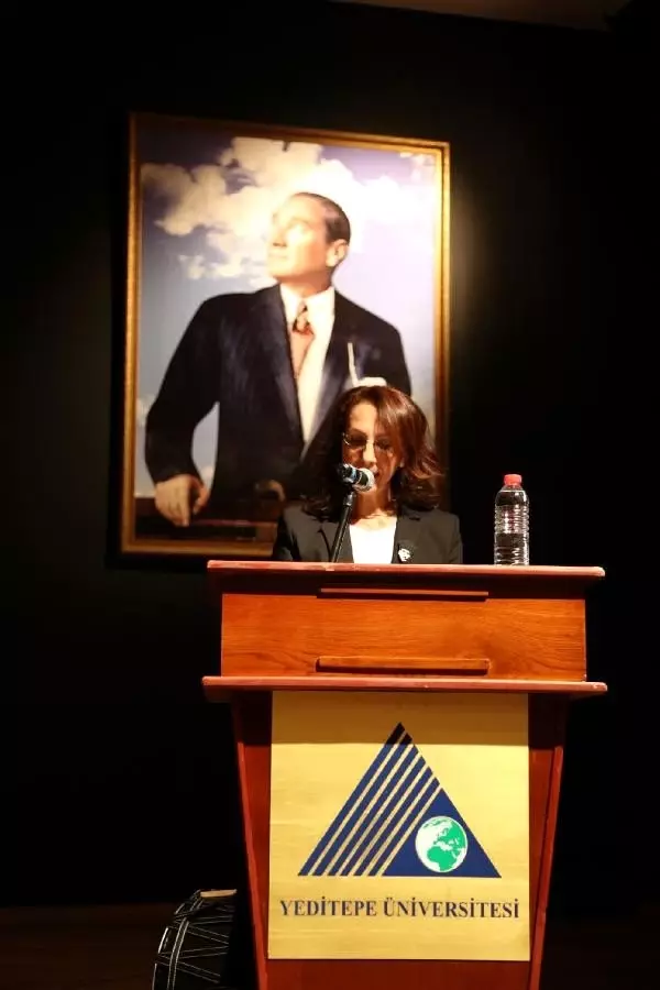 Mustafa Kemal Atatürk Yeditepe Üniversitesi'nde anıldı Mustafa Kemal Atatürk Yeditepe Üniversitesi'nde anıldı