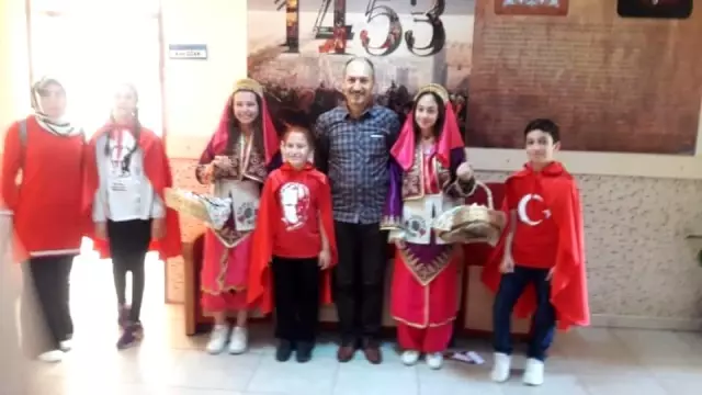 Nasrettin hoca Nazilli'de kandil kutladı Nasrettin hoca Nazilli'de kandil kutladı