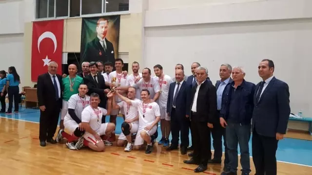 Simavlı öğretmenler Ege bölgesi şampiyonu oldu
