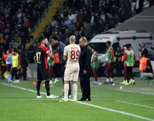 Süper Lig: Gaziantep FK: 0 - Galatasaray: 2 (Maç Sonucu) Süper Lig: Gaziantep FK: 0 - Galatasaray: 2 (Maç Sonucu)