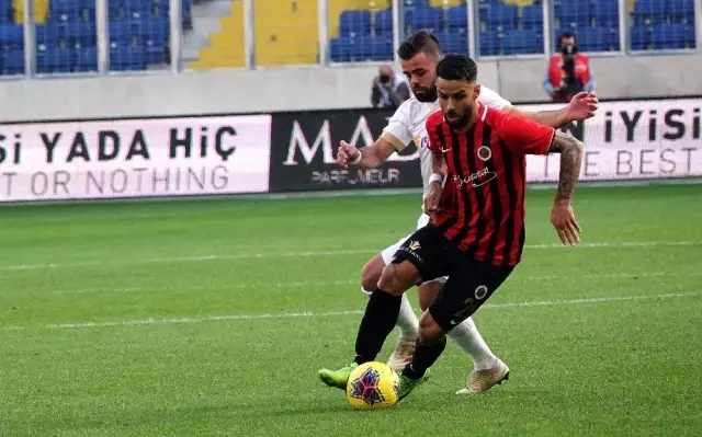 Süper Lig: Gençlerbirliği: 1 - İstikbal Mobilya Kayserispor: 0 (İlk yarı)