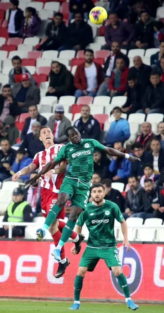 Süper Lig: Sivasspor: 0 - Konyaspor: 0 (İlk yarı) Süper Lig: Sivasspor: 0 - Konyaspor: 0 (İlk yarı)