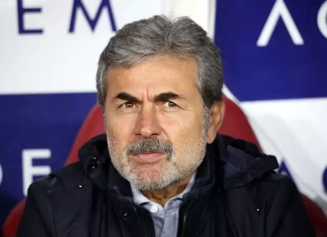 Süper Lig: Sivasspor: 0 - Konyaspor: 0 (İlk yarı) Süper Lig: Sivasspor: 0 - Konyaspor: 0 (İlk yarı)