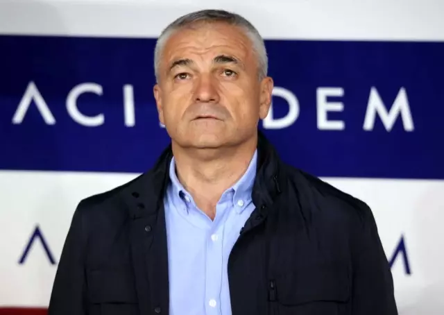 Süper Lig: Sivasspor: 0 - Konyaspor: 0 (İlk yarı) Süper Lig: Sivasspor: 0 - Konyaspor: 0 (İlk yarı)