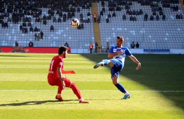 TFF 1. Lig: BB Erzurumspor: 0 - Akhisarspor: 0 TFF 1. Lig: BB Erzurumspor: 0 - Akhisarspor: 0