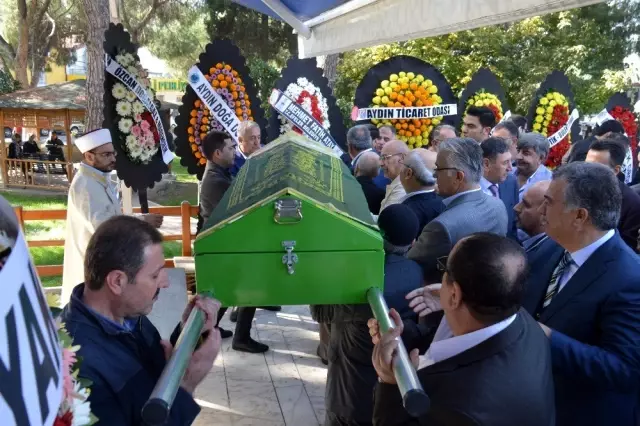 Trafik kazasında hayatını kaybeden Nurten Oto son yolculuğuna uğurlandı