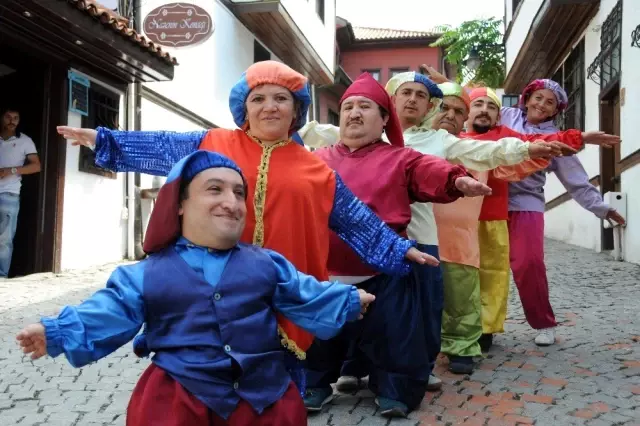 Yedi Cücelerin 'uykucusu' hayata gözlerini yumdu