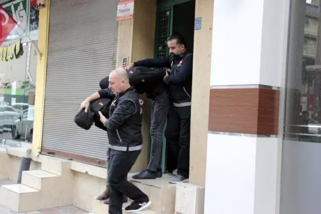 Zehir tacirlerinden akıl almaz yöntem! Uyuşturucu satmak için vakıf kurdular Zehir tacirlerinden akıl almaz yöntem! Uyuşturucu satmak için vakıf kurdular