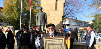 93 yaşındaki Hasan Dede, Atatürk anıtında çalışma yapılmasını istedi: Uykularım kaçıyor