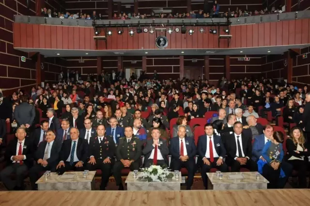 Akşehir'de Atatürk'ü anma etkinlikleri Akşehir'de Atatürk'ü anma etkinlikleri