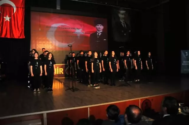 Akşehir'de Atatürk'ü anma etkinlikleri Akşehir'de Atatürk'ü anma etkinlikleri
