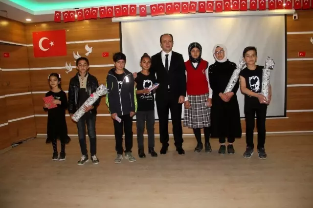 Başkale'de Atatürk'ü anma töreni Başkale'de Atatürk'ü anma töreni