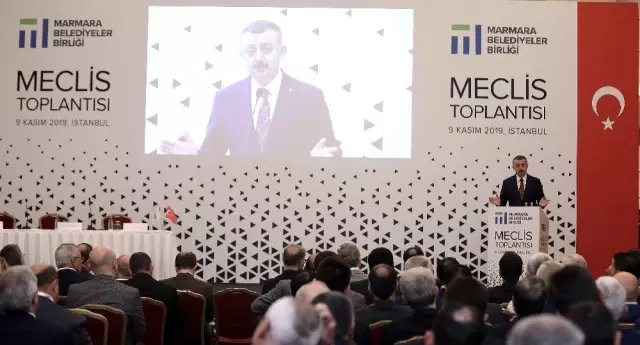 Başkan Büyükakın, 'Marmara Denizi için ortak aksiyon alınmalı' Başkan Büyükakın, 'Marmara Denizi için ortak aksiyon alınmalı'
