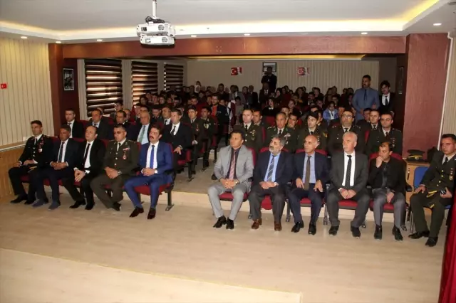 Büyük Önder Atatürk'ü anıyoruz Büyük Önder Atatürk'ü anıyoruz
