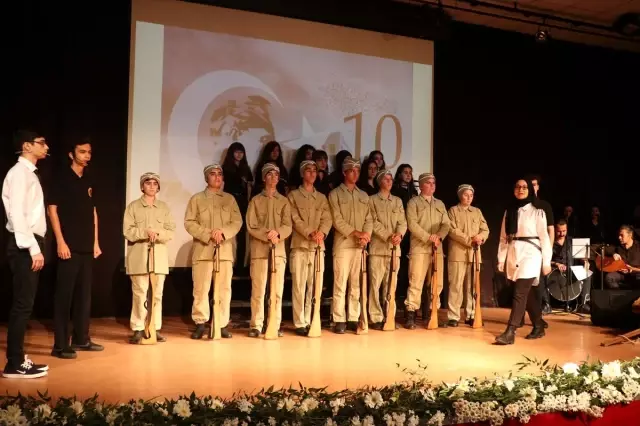Büyük Önder Atatürk'ü anıyoruz