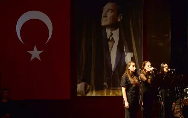 Büyük Önder Atatürk'ü anıyoruz Büyük Önder Atatürk'ü anıyoruz