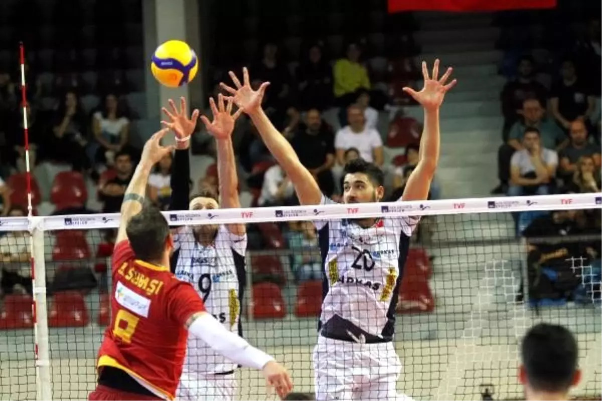 Galatasaray HDI Sigorta: 2-3