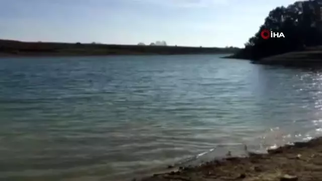 Gölette aranan öğretmenin cesedi bulundu Gölette aranan öğretmenin cesedi bulundu