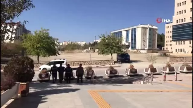 Kalaşnikof ile yakalanan şüpheli tutuklandı