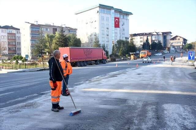 Saat 9'u 5 geçe Türkiye'de hayat 2 dakikalığına durdu