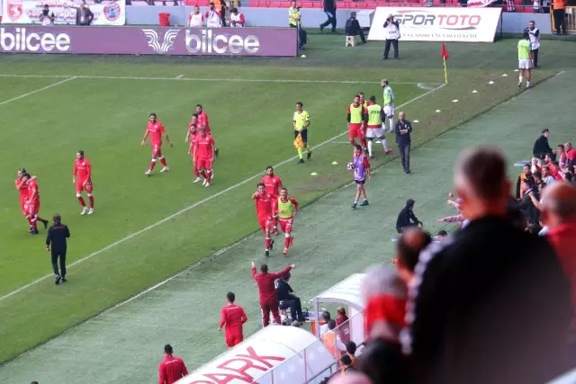 TFF 2. Lig: Samsunspor: 2 - Hacettepe: 1 TFF 2. Lig: Samsunspor: 2 - Hacettepe: 1