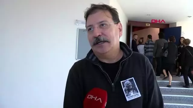 Usta tiyatrocu özdemir nutku için hüzünlü tören Usta tiyatrocu özdemir nutku için hüzünlü tören