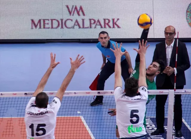 Voleybol: AXA Sigorta Efeler Ligi Voleybol: AXA Sigorta Efeler Ligi