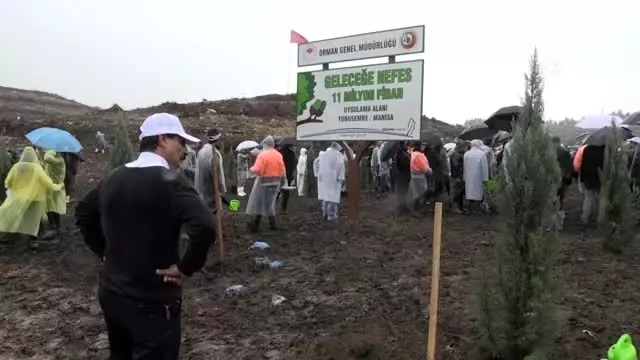 '11 Milyon Ağaç; Bugün Fidan, Yarın Nefes' programı '11 Milyon Ağaç; Bugün Fidan, Yarın Nefes' programı