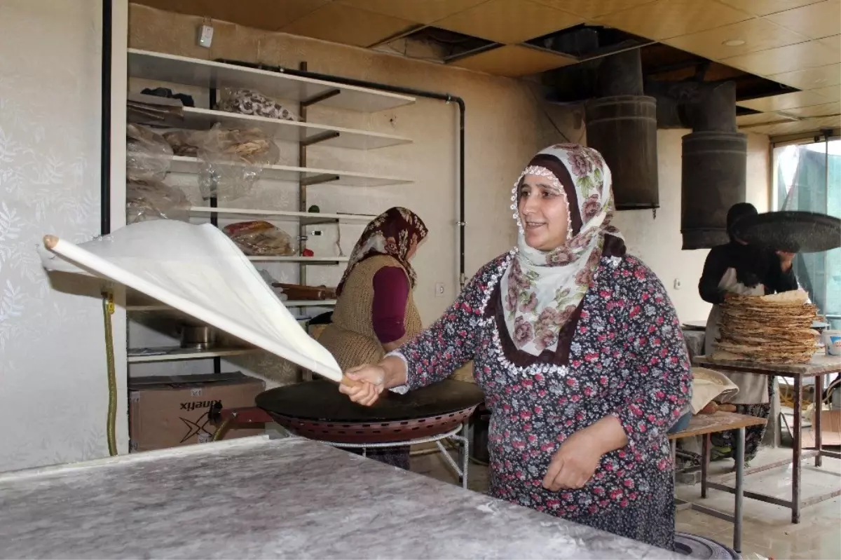 3 çocuk annesi yöresel ekmek üretimiyle, 5 kişiye istihdam sağladı