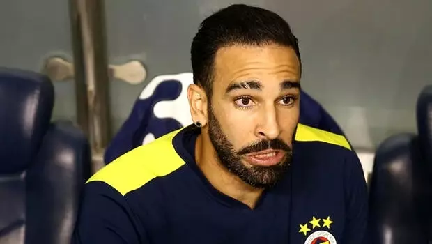 Adil Rami: 'Çok mutsuzum' Adil Rami: 'Çok mutsuzum'