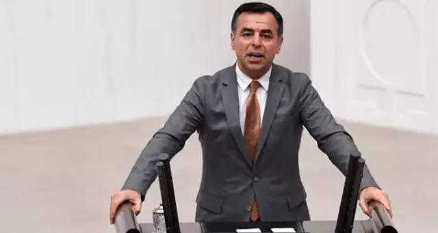 Barış Yarkadaş'ın fidan dikimi iddiasını Orman Genel Müdürü yalanladı Barış Yarkadaş'ın fidan dikimi iddiasını Orman Genel Müdürü yalanladı